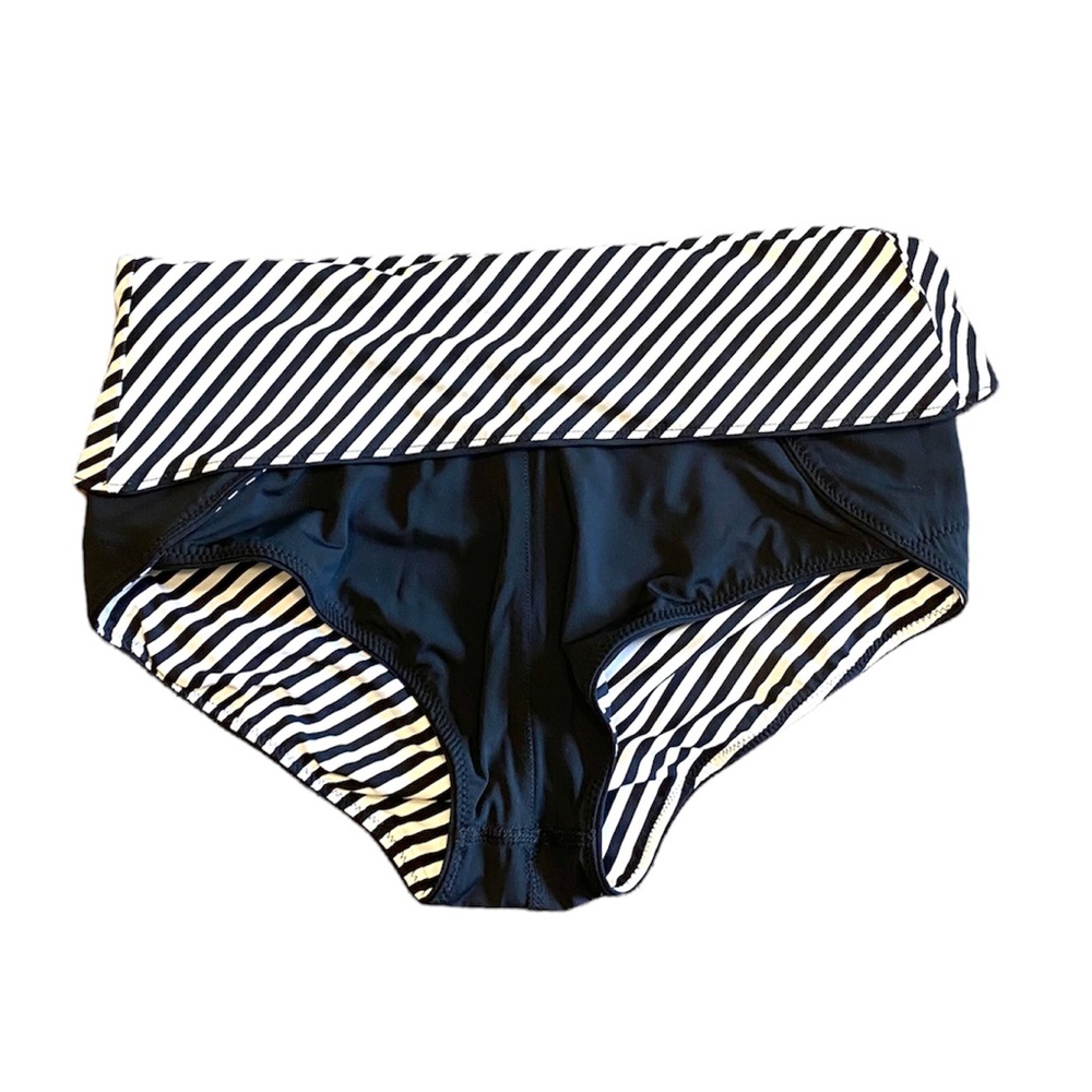 Calia by Carrie Underwood Boy Short Fold Over Stripped Swimsuit Bikini B…